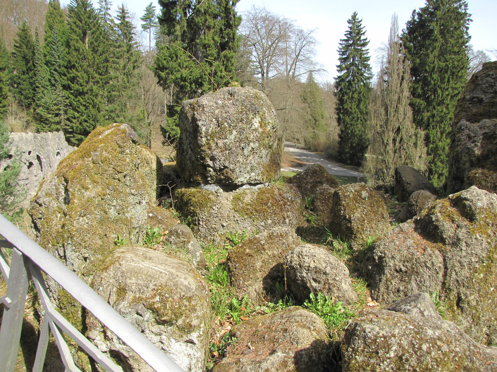 Kassel, Bergpark Wilhelmshöhe, Taufelsbrücke, SzG3