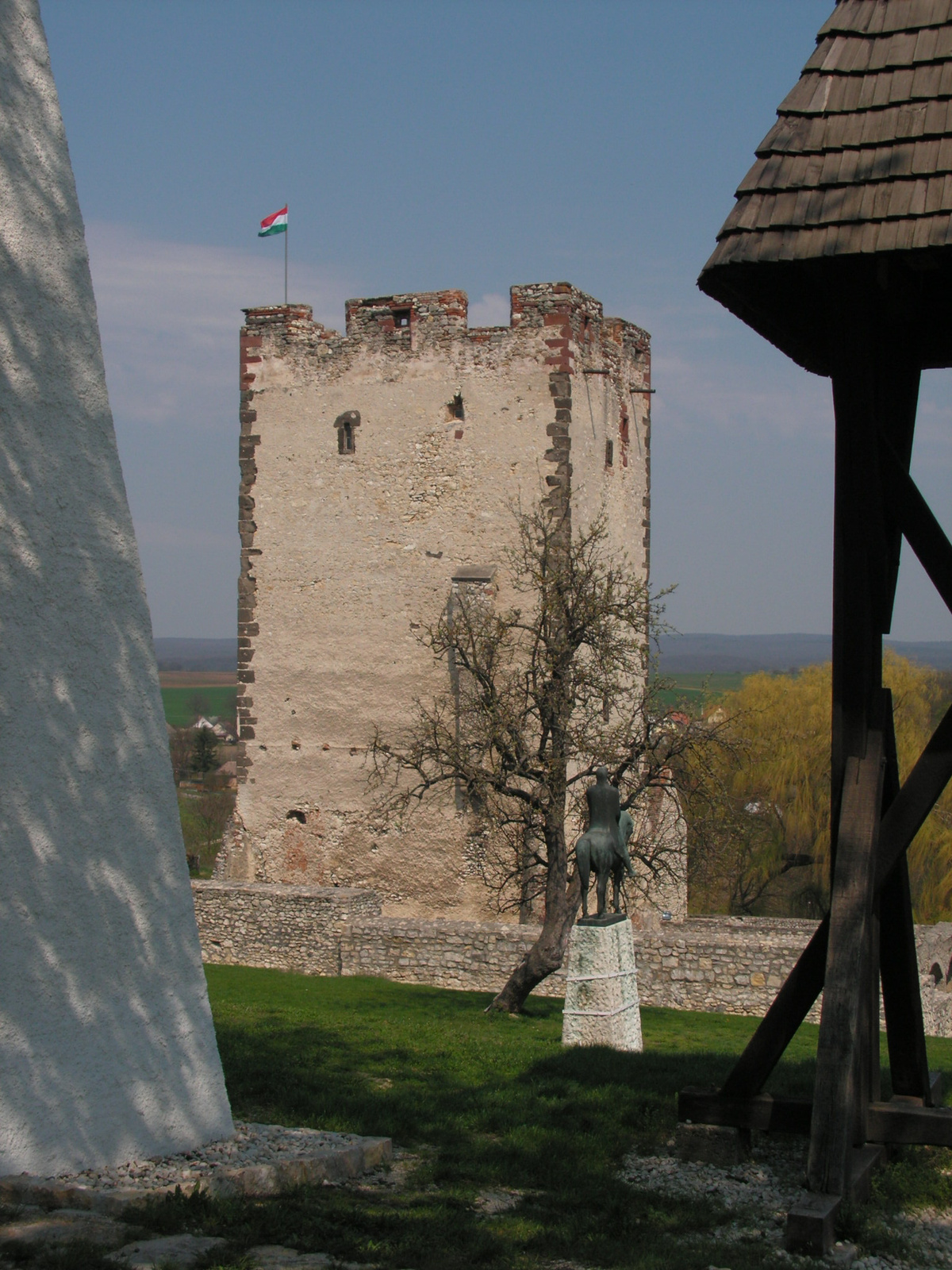 Nagyvázsony, a Kinizsi vár, SzG3