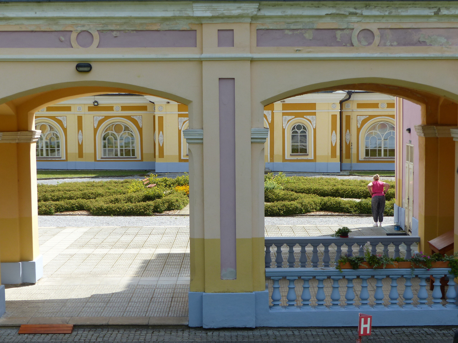 Zehra Hodkovce (Zsigra Hatkóc), Kaštieľ Žehra Hodkovce, SzG3