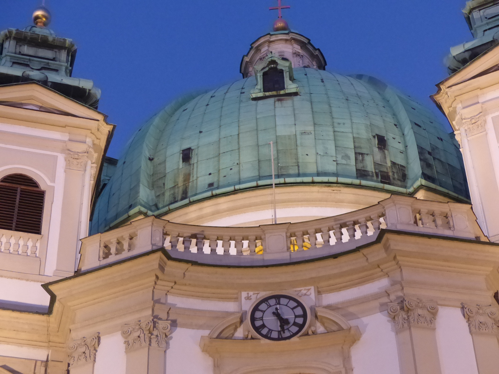 Bécs, Katholische Kirche St. Peter, SzG3