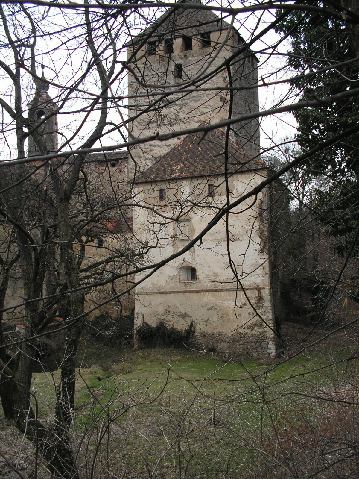 Löffelbach/Hausberg, Burg Neuberg, SzG3