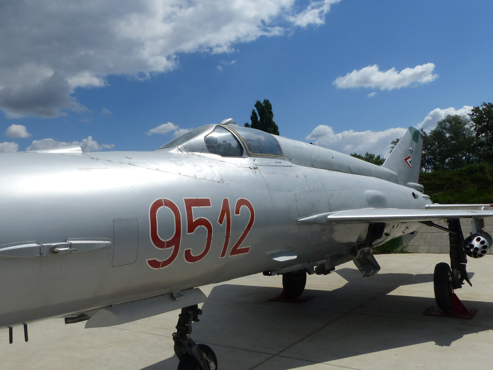 Szolnok, Rep Tár, MIG-21MF, SzG3