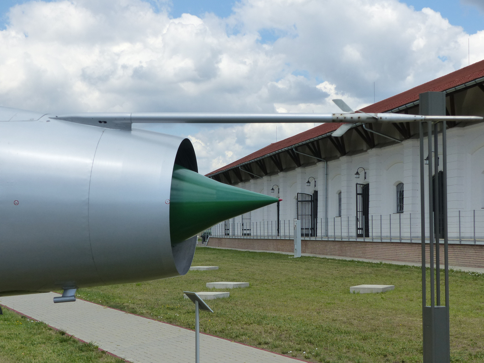 Szolnok, Rep Tár, MIG-21U-400 (Mongol-A), SzG3