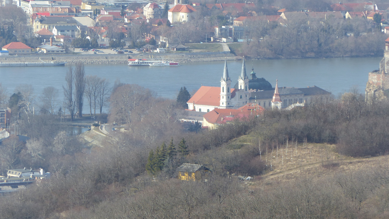 Esztergom, kilátás a Duna felé, SzG3
