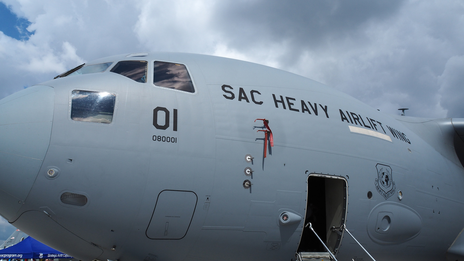 SAC Heavy Airlift Wing C-17 (Pápa), SzG3