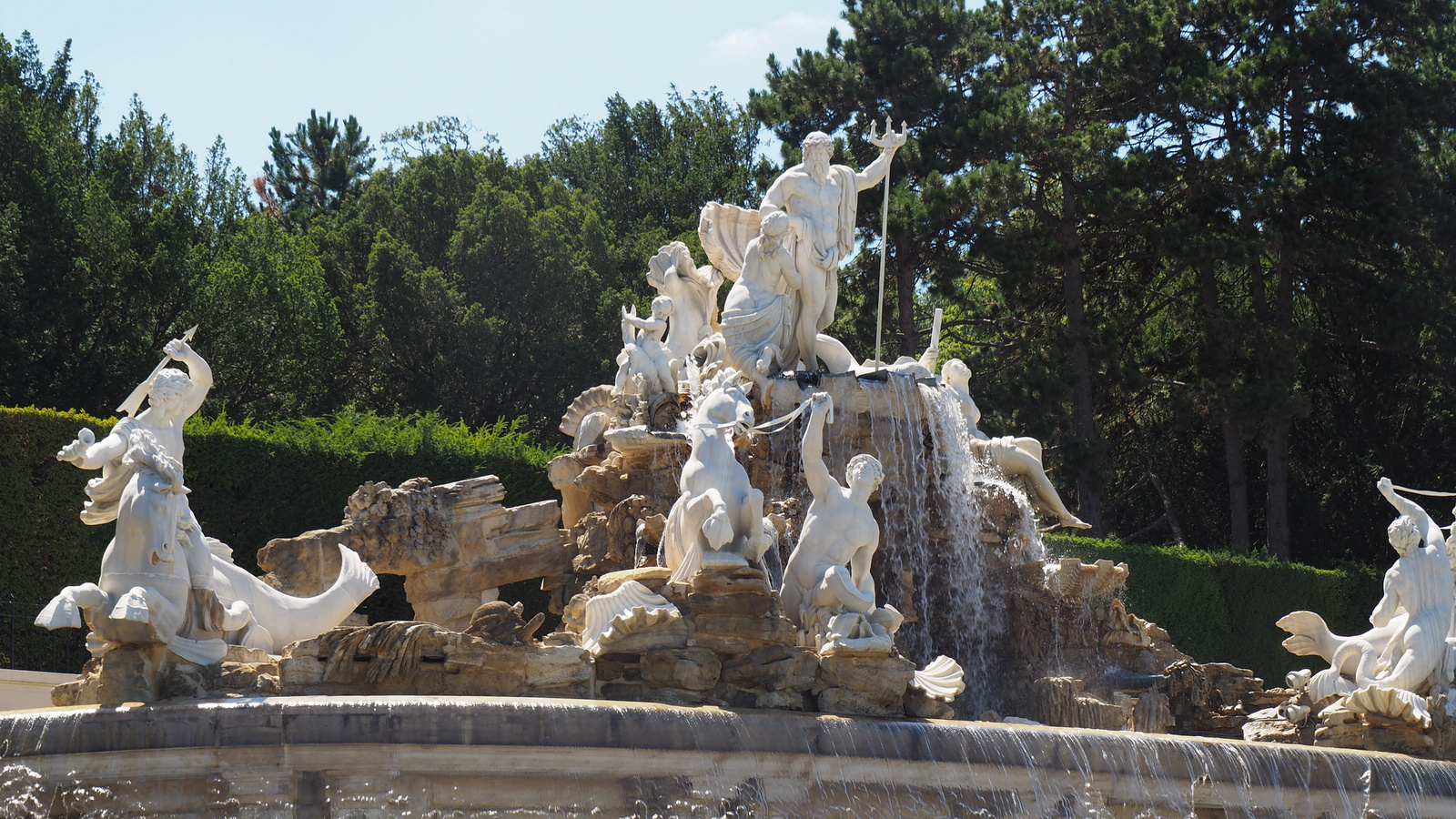 Bécs, Schönbrunn, Neptun-kút, SzG3