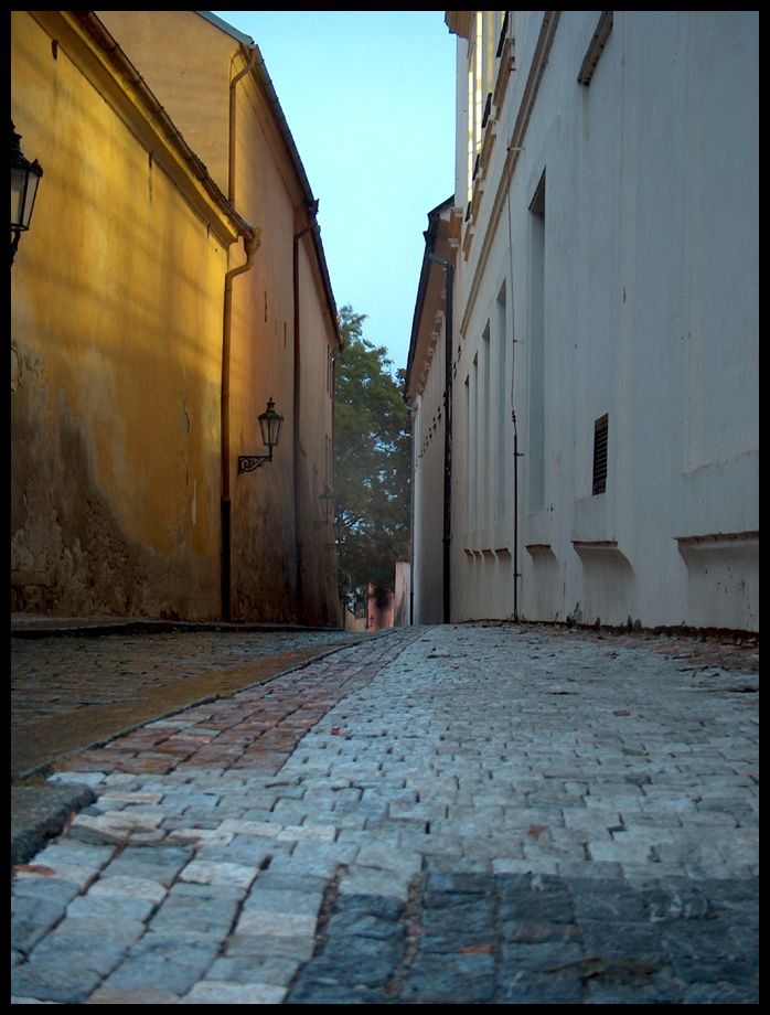 street in prague by kodiak hu
