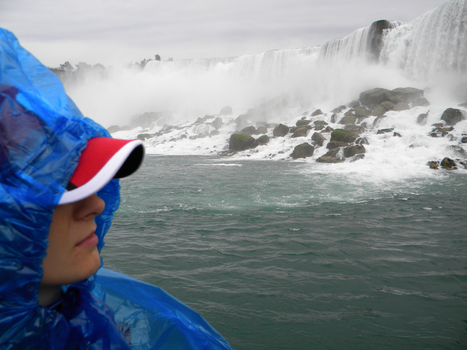 Niagara-32-Maid of the mist