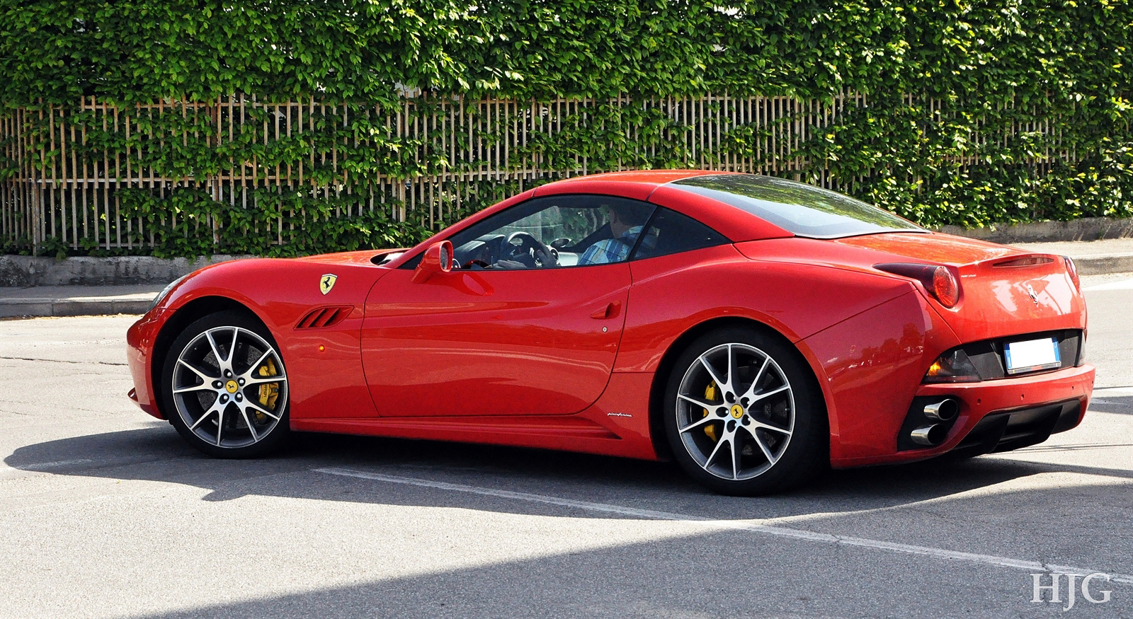 Ferrari California