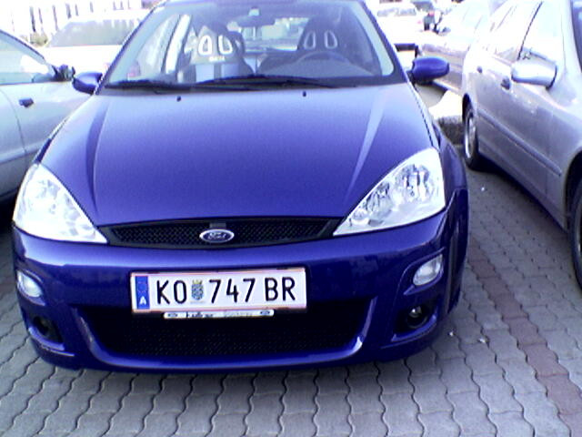 Ford Focus RS 2