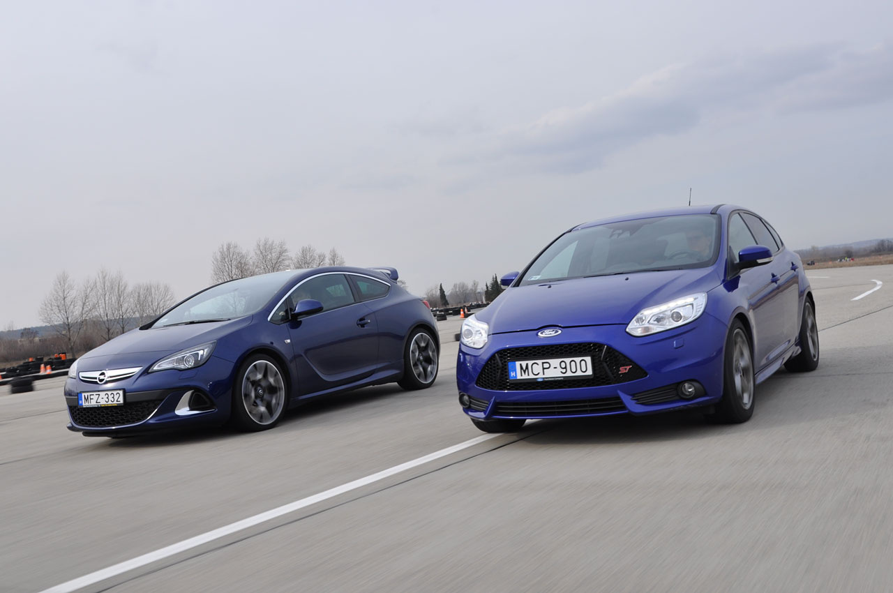 Ford Focus ST, Opel Astra OPC