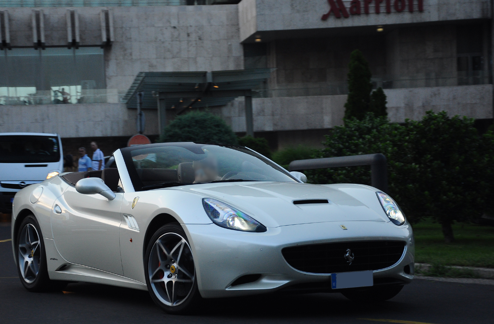 Ferrari California