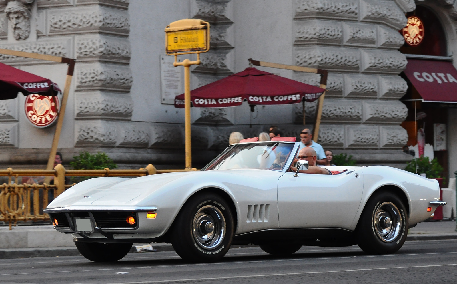 Chevrolet Corvette C3 Convertible