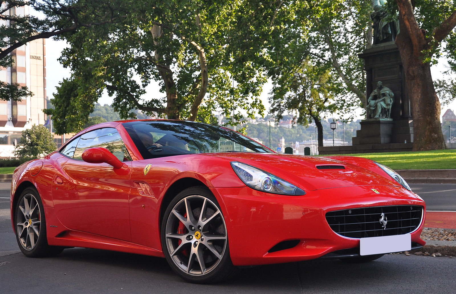 Ferrari California