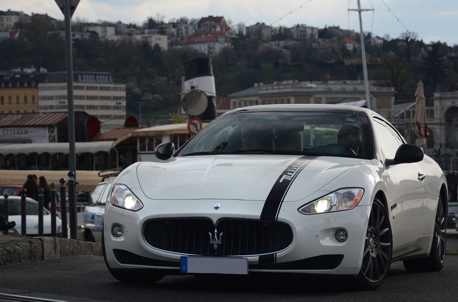 Maserati GranTurismo S Automatic