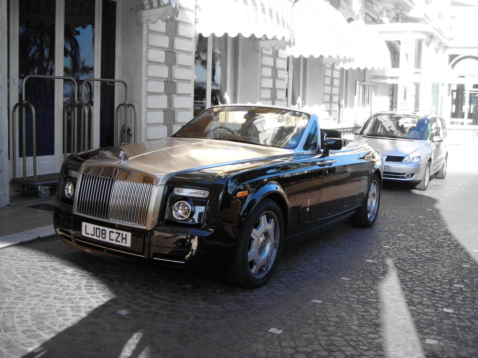 ROLLS-ROYCE Drophead Coupe PS