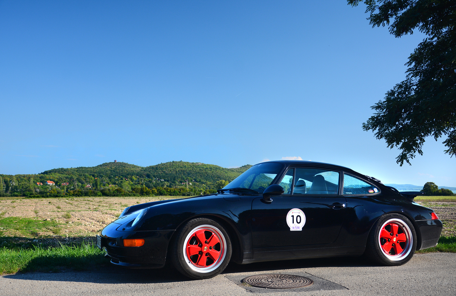 Porsche 911 Carrera (993)