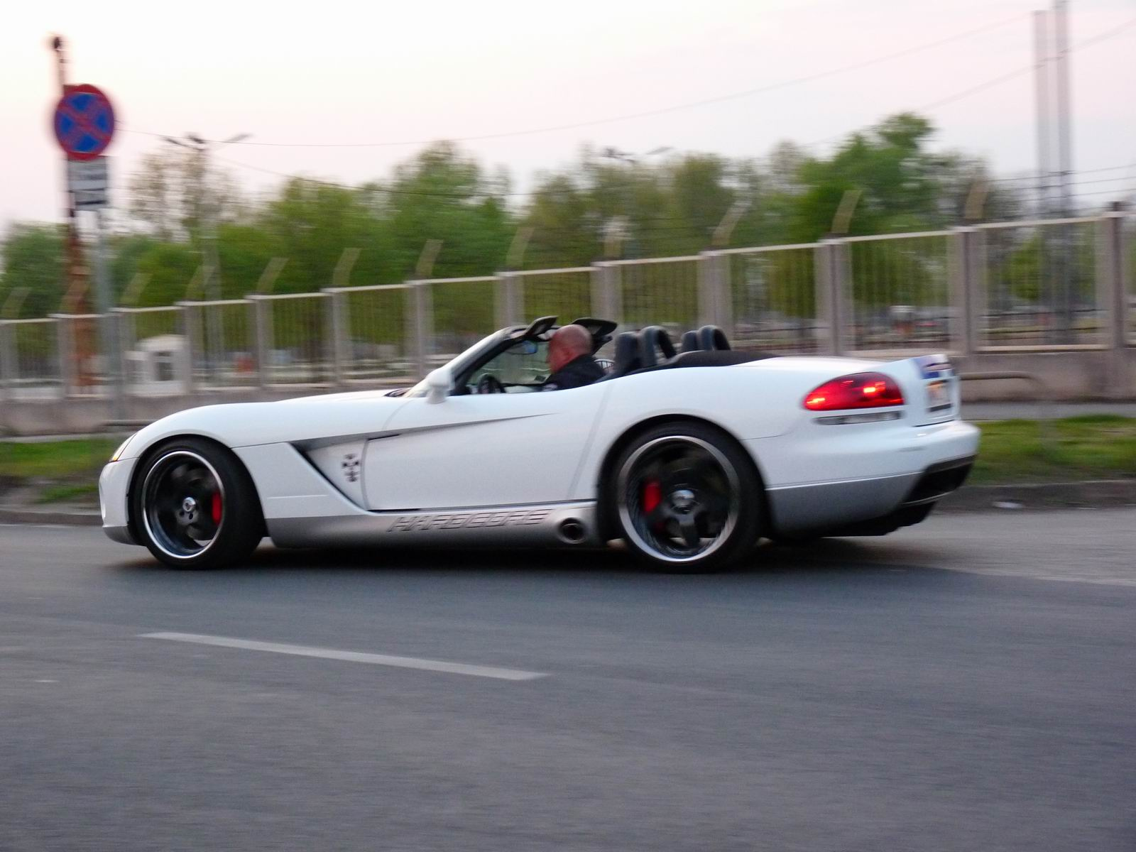 Dodge Viper SRT-10