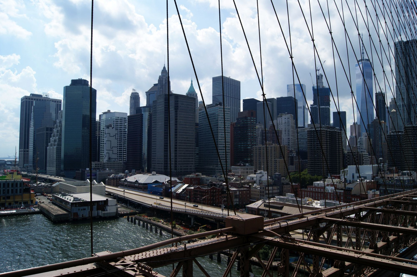 Alsó Manhattan a Brooklyn hídról