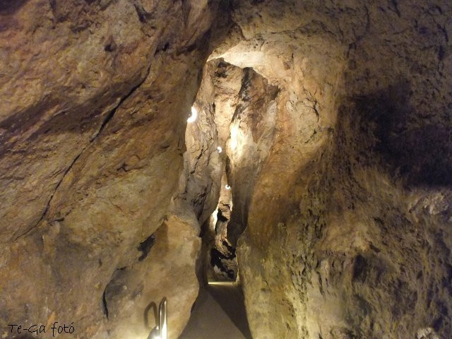 pálvölgyi barlang 31