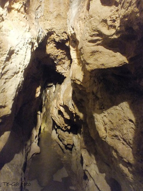 pálvölgyi barlang 32