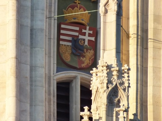 Budapest-este címer mátyástp-on