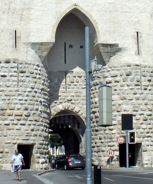 Hainburg - bécsikapu bejárat