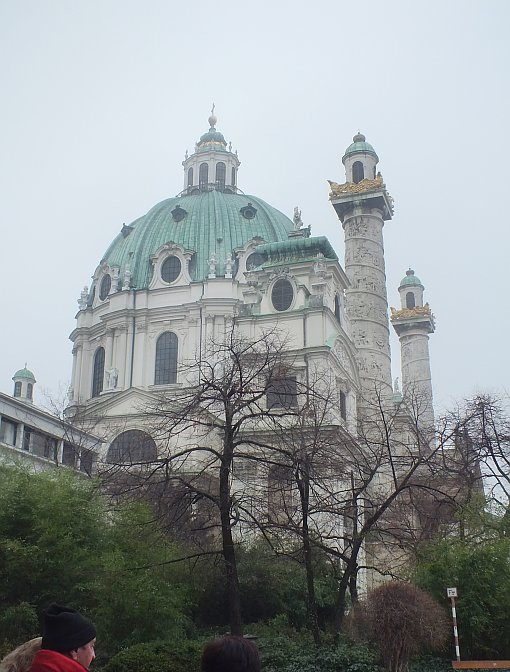 Bécs - Karlskirche-1