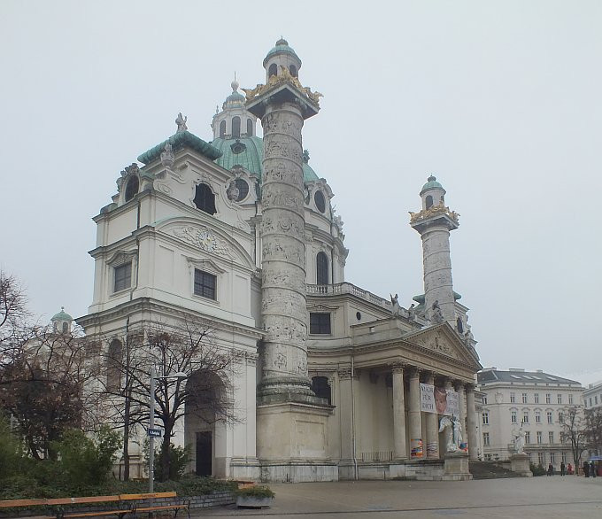 Bécs - Karlskirche-2