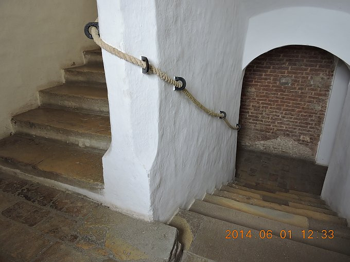 Simontornyai vár - lépcsők1