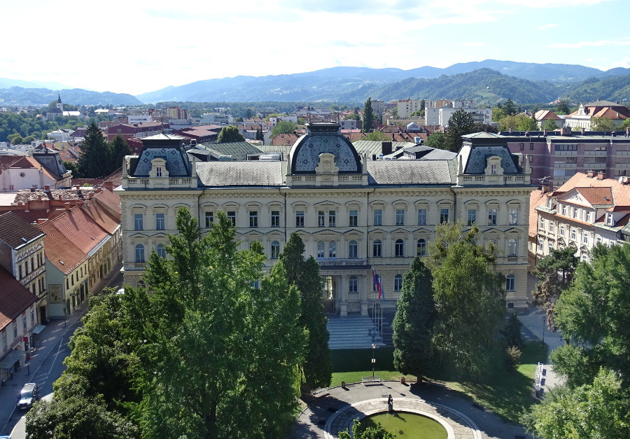 Maribor - Stolna székesegyház tűztoronyból kilátás 8