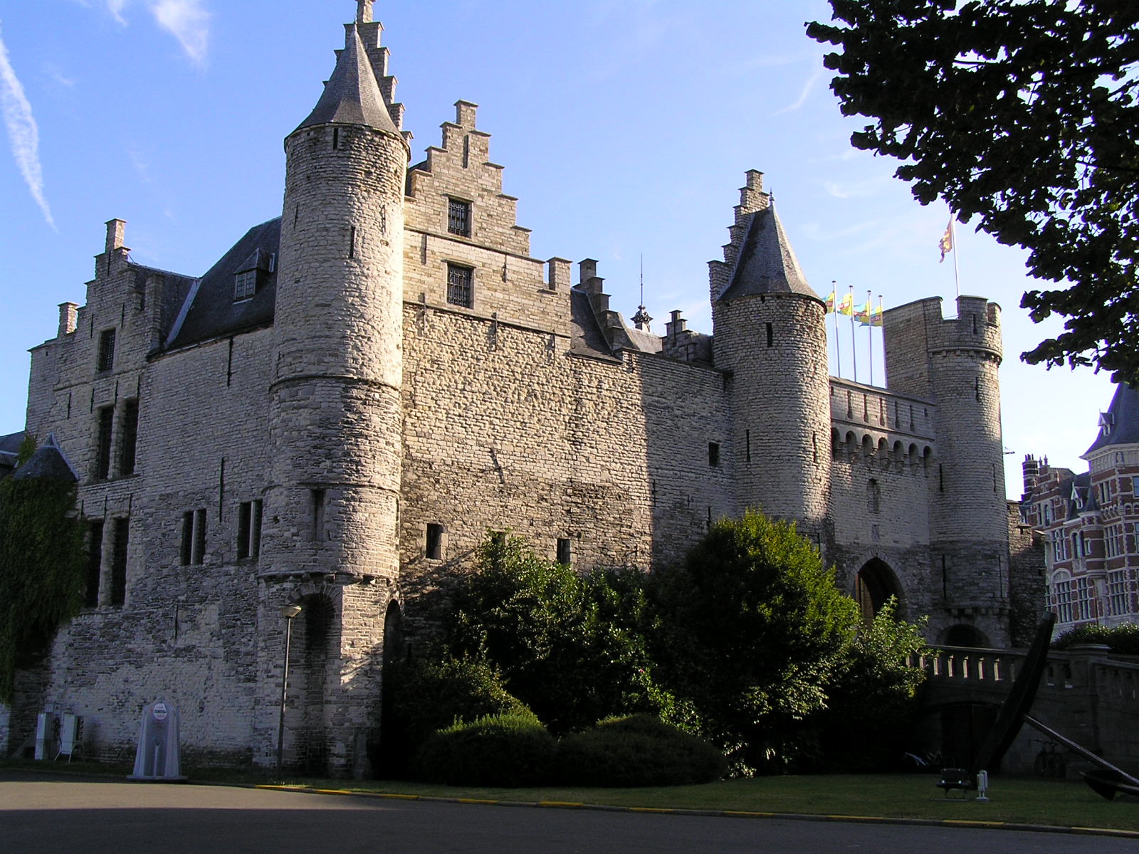 0 441 Antwerpeni vár
