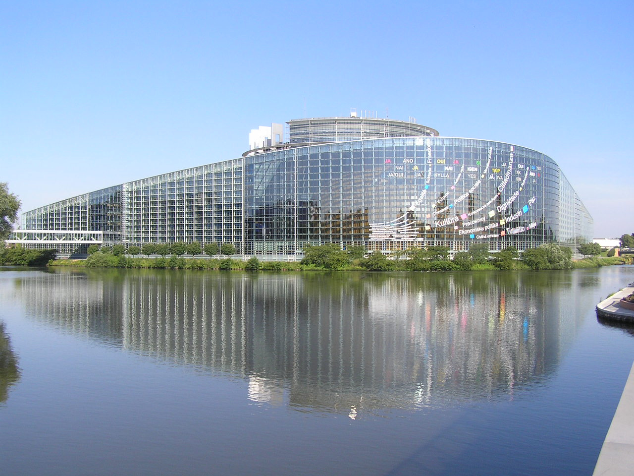 0007 Strasbourg Parlament