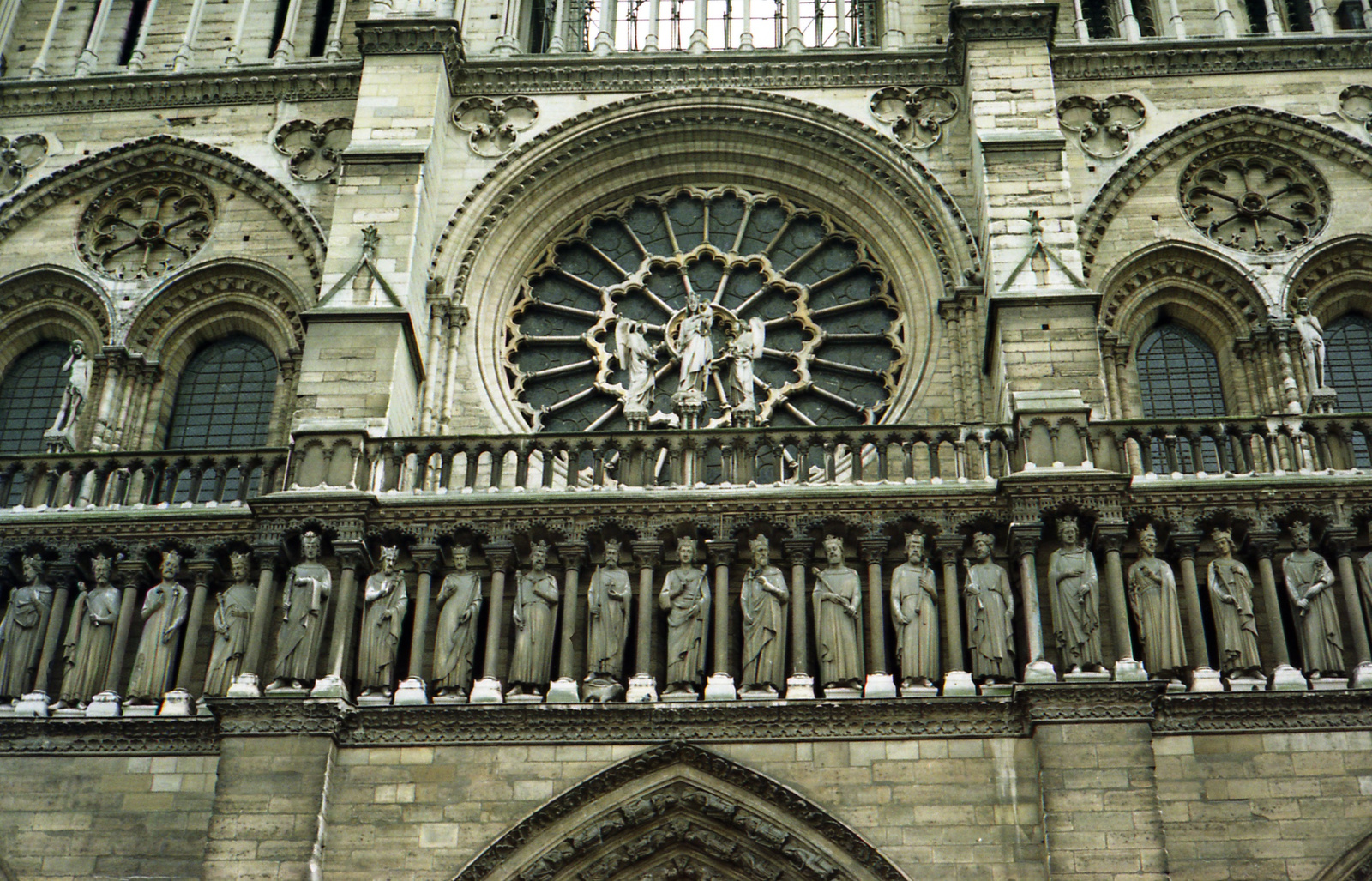 383 Párizs Notre Dame