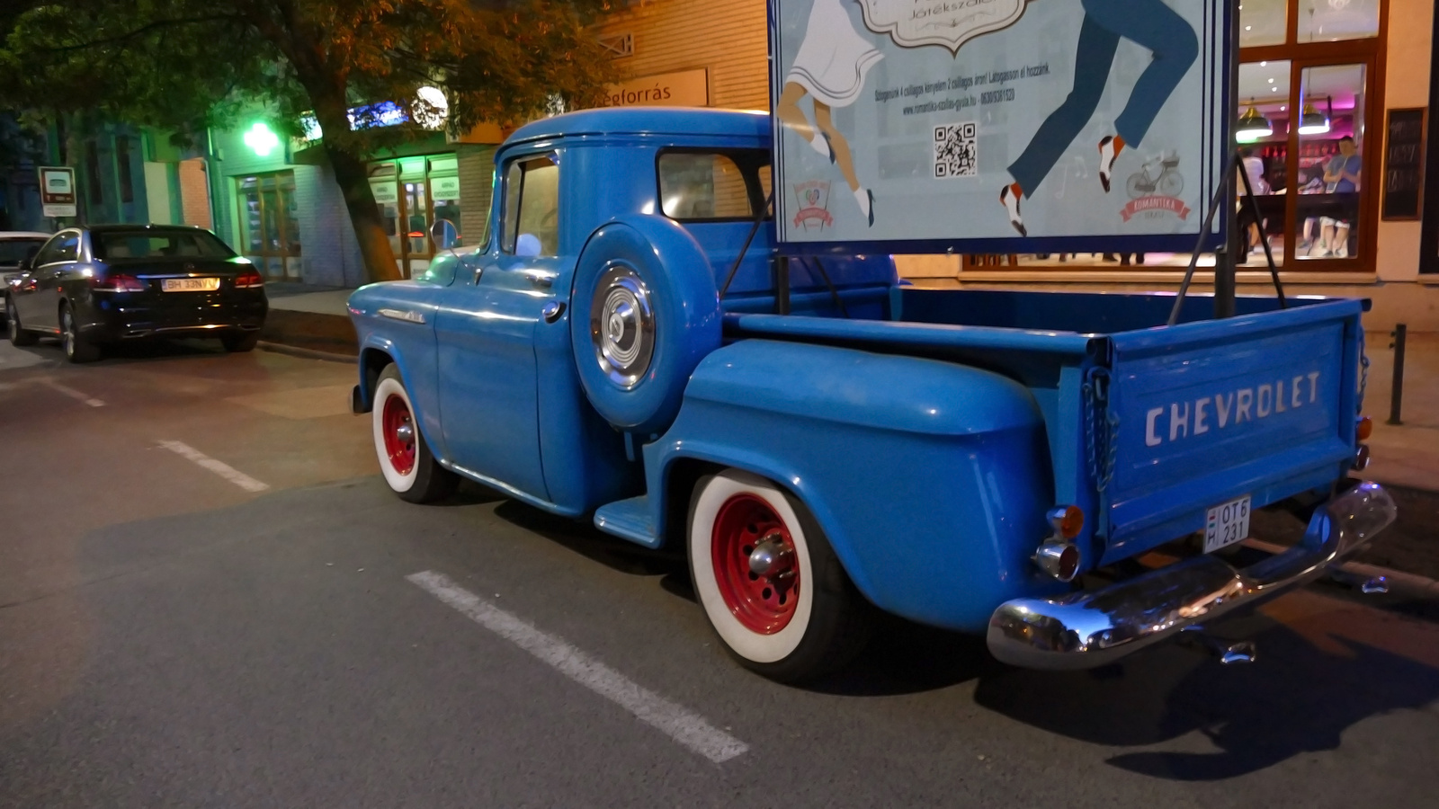 Classic Chevy Pickup Truks 1955-59