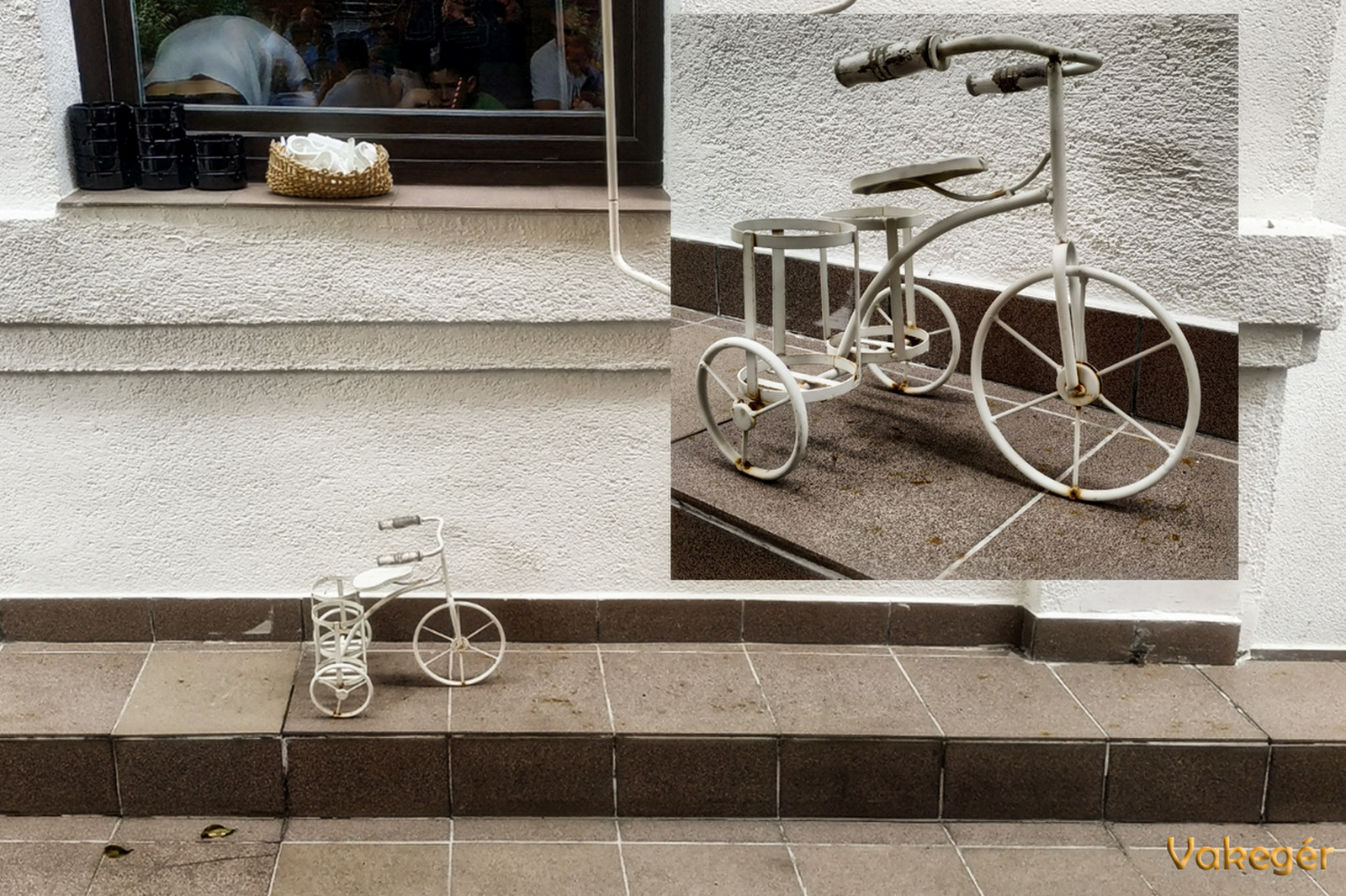 Kétcserepes mini párkánykerékpár