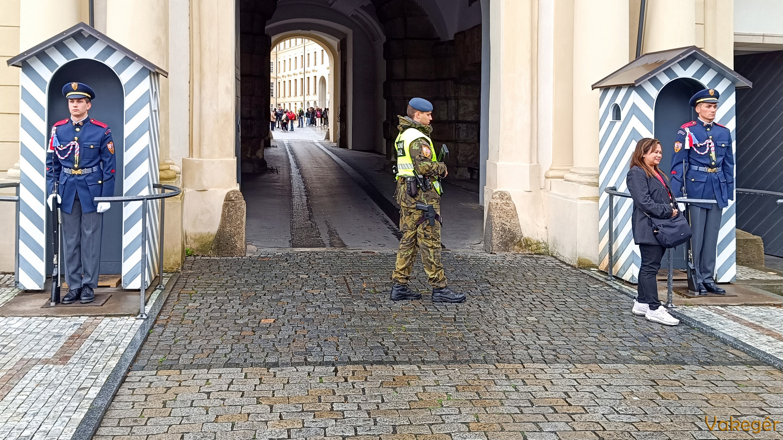 Prága - Igazolt turistákra nem lőnek