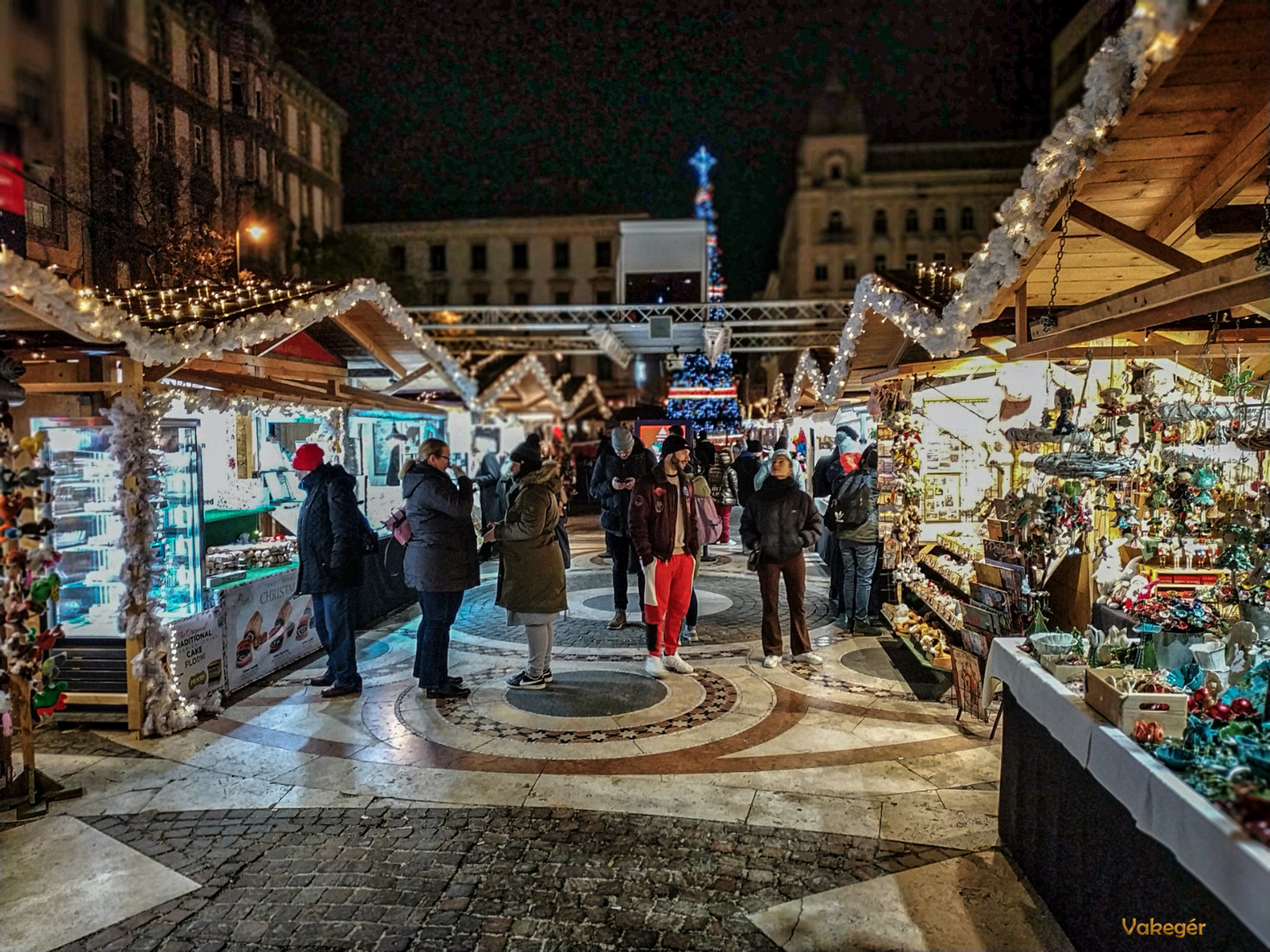 Adventi vásár - Szent István tér - bazársor