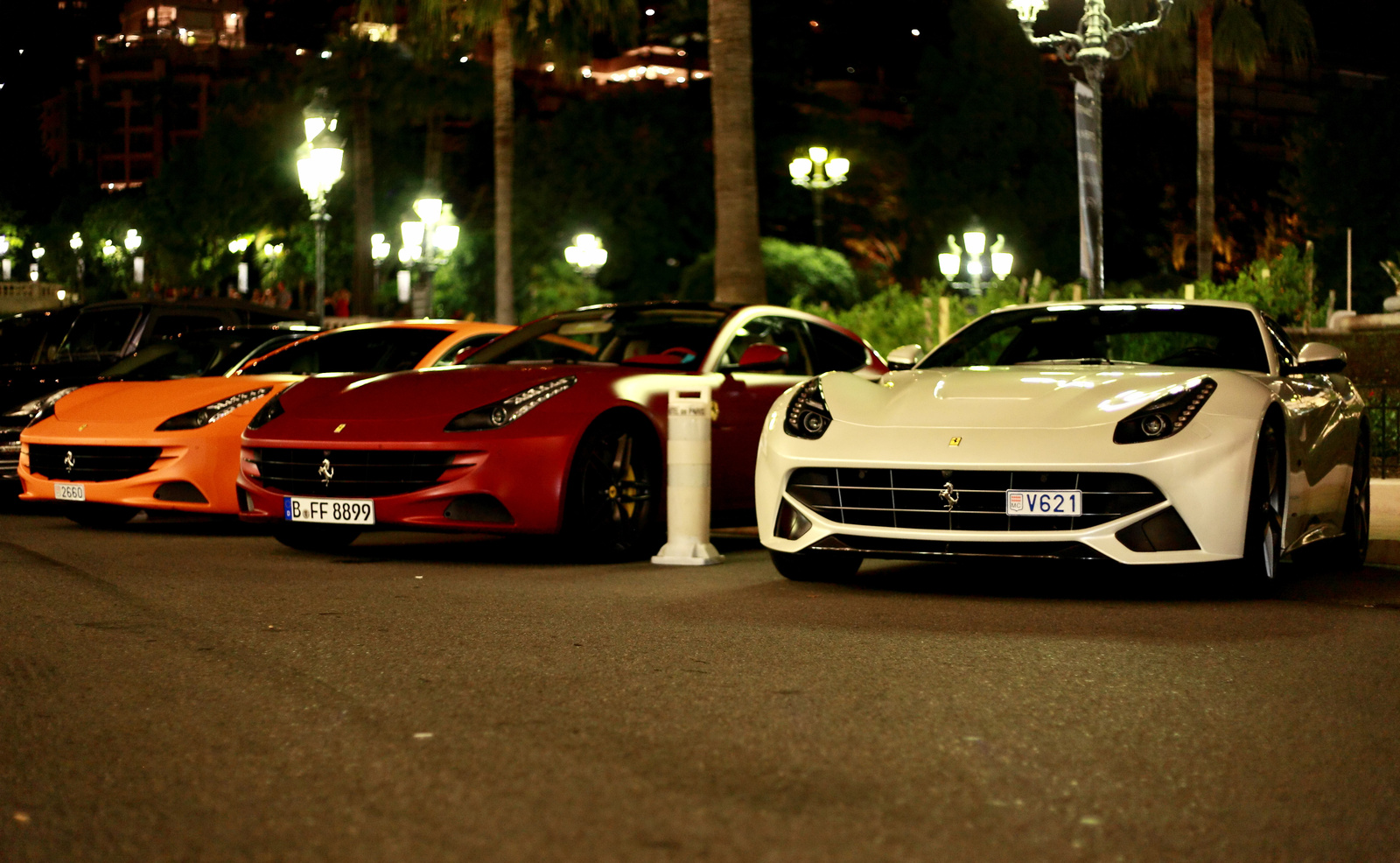 Ferrari FF-F12 Berlinetta