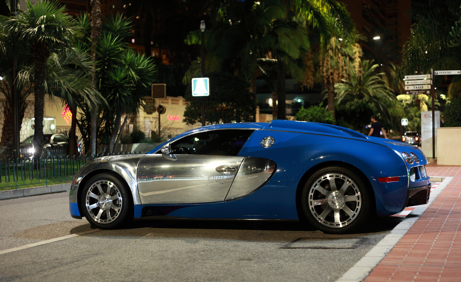 Bugatti Veyron Centenaire