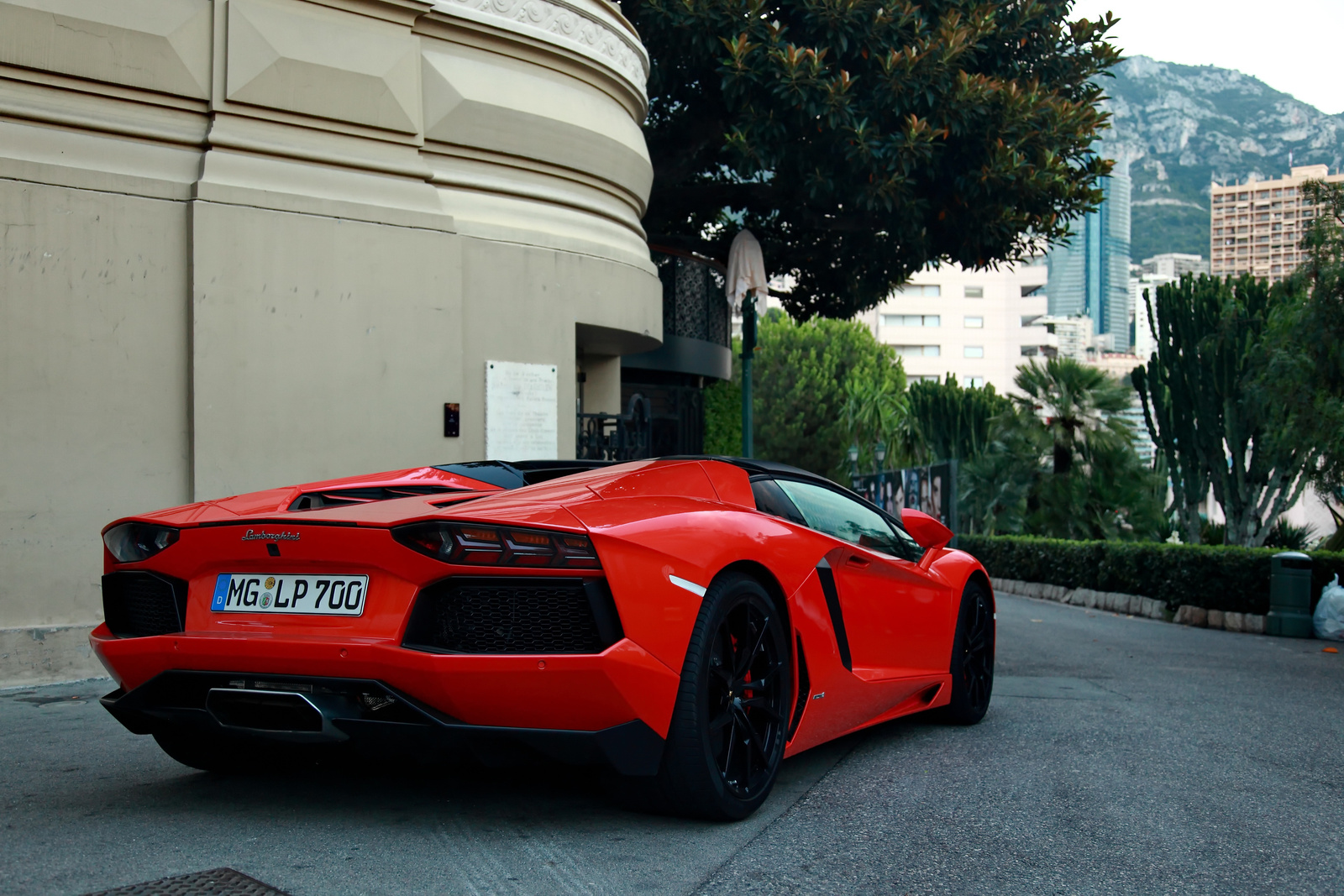 Lamborghini Aventador Roadster