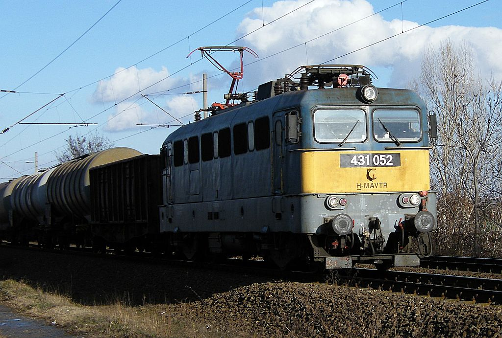 431 052 (V43 1052)