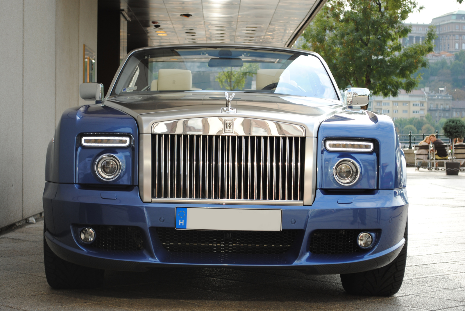 Mansory Bel Air (Rolls Royce Phantom Drophead Coupé)