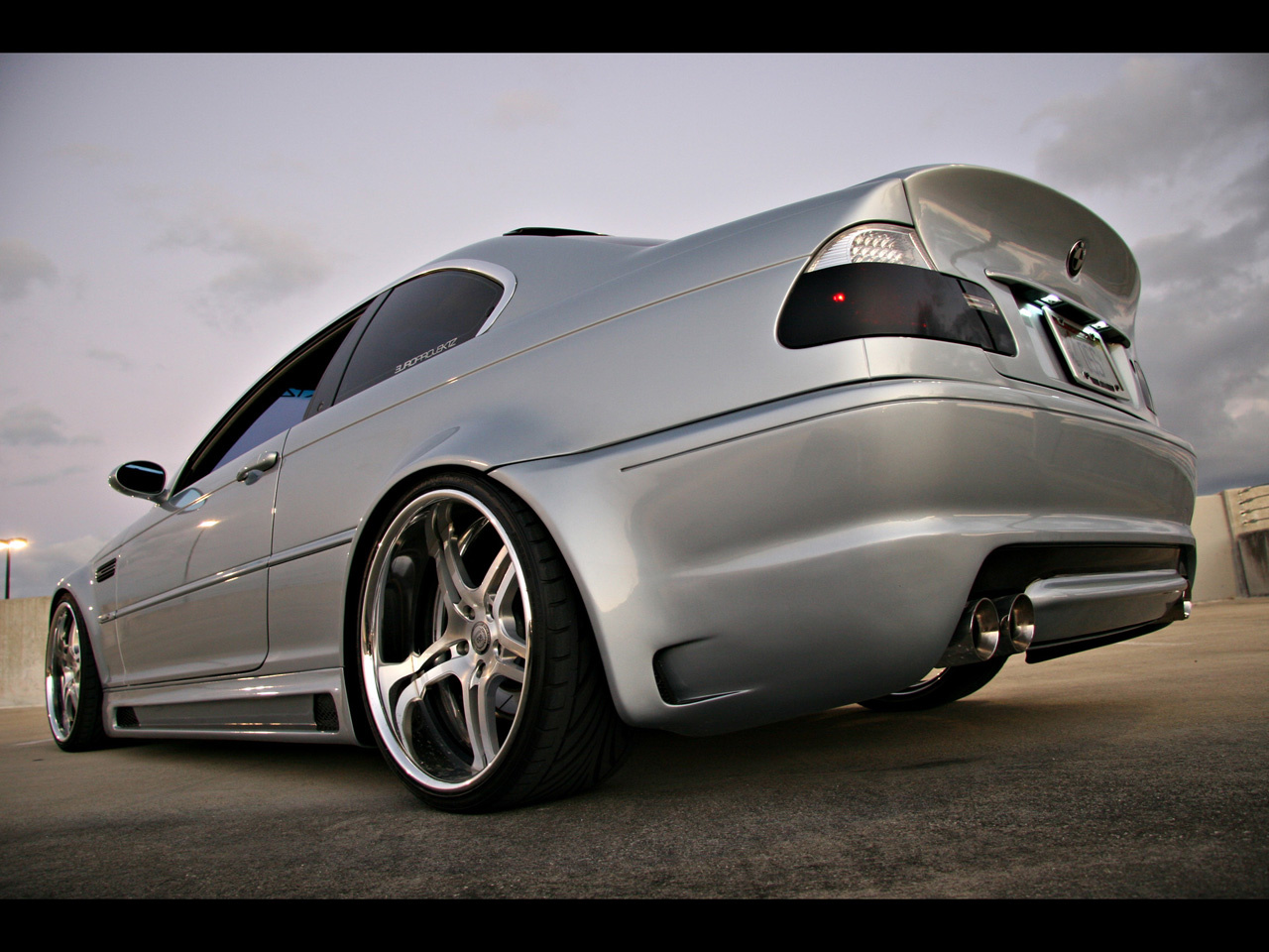 2003-BMW-325Ci-Europrojektz-OSS-Rear-And-Side-Low-View-1280x960