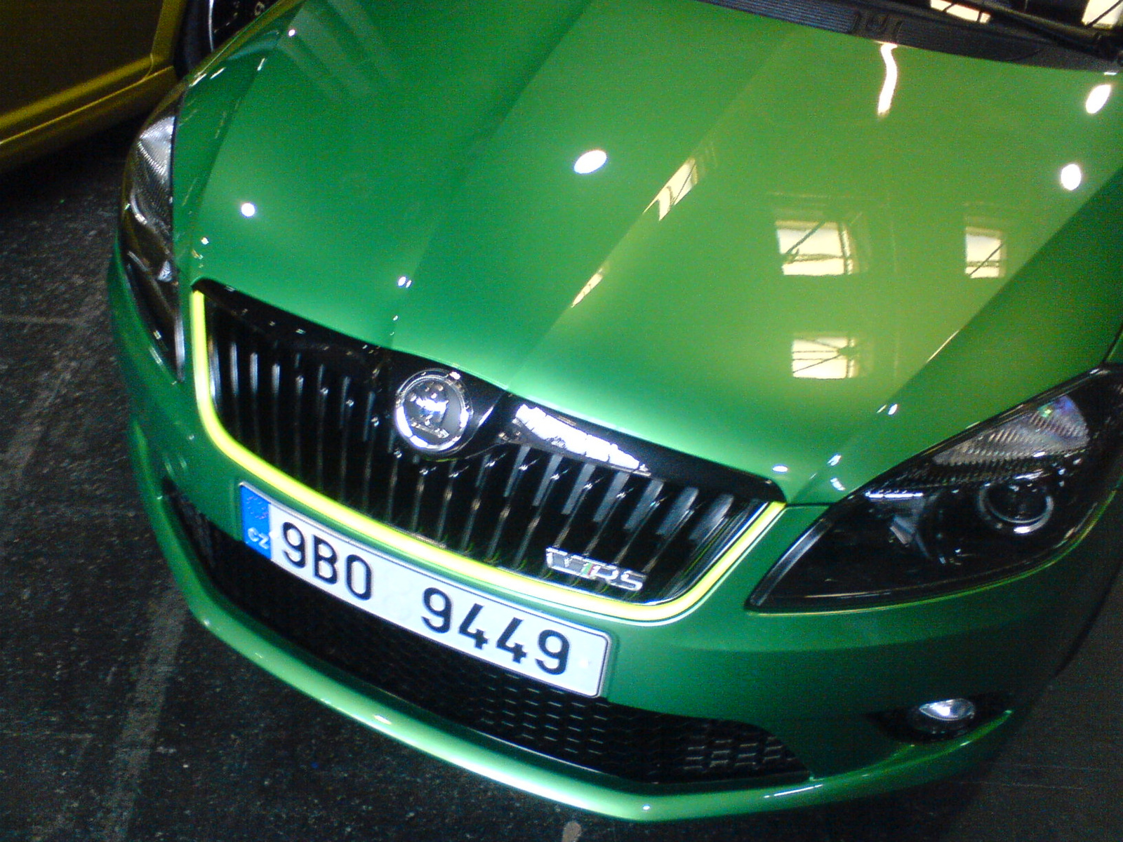 Skoda Fabia RS (neon kerettel)