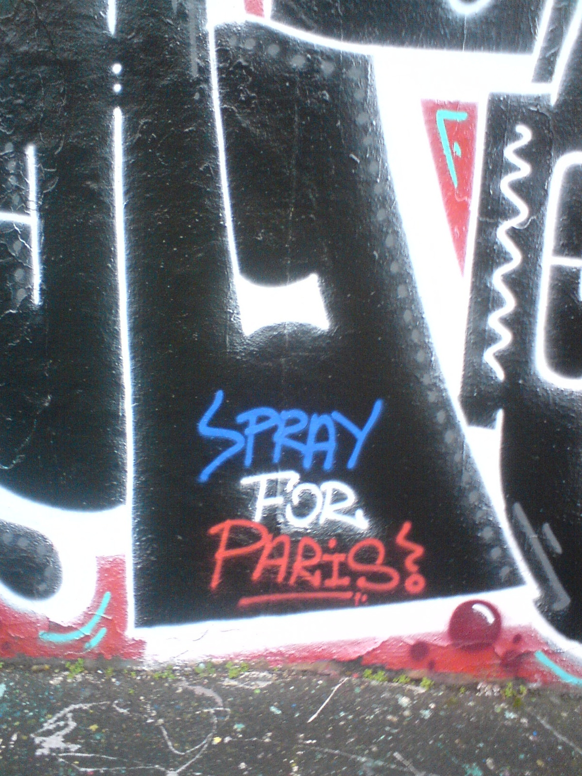 37- Spray for Paris