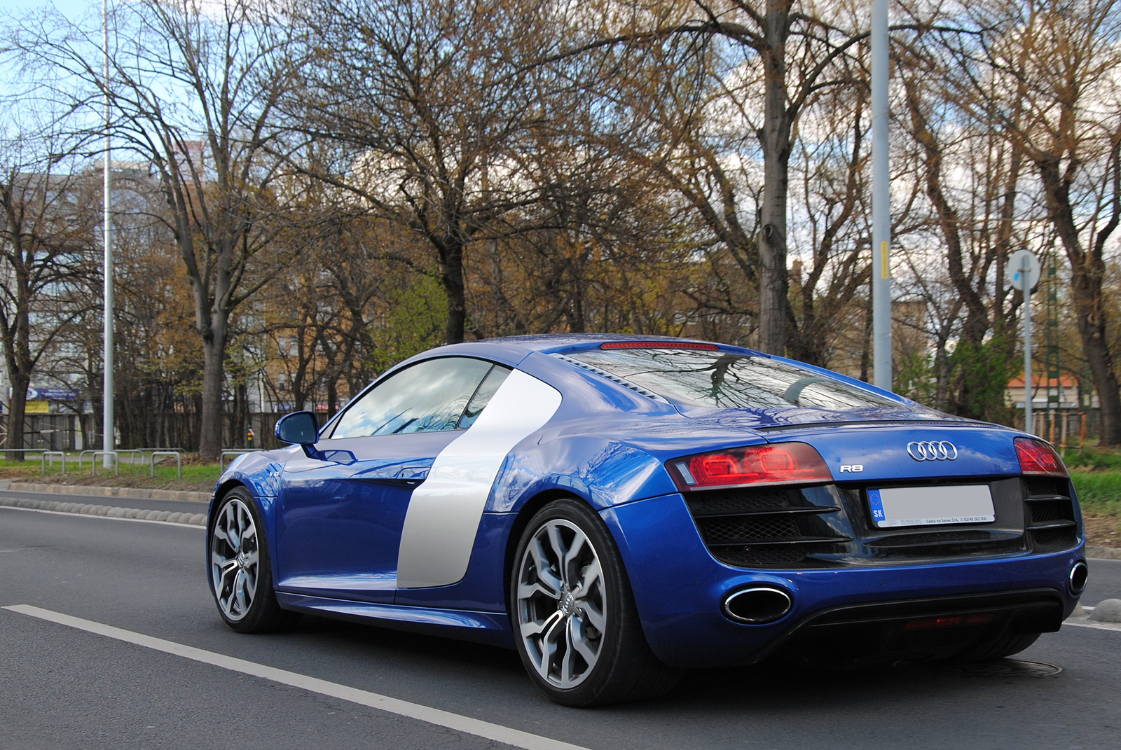 Audi R8 V10