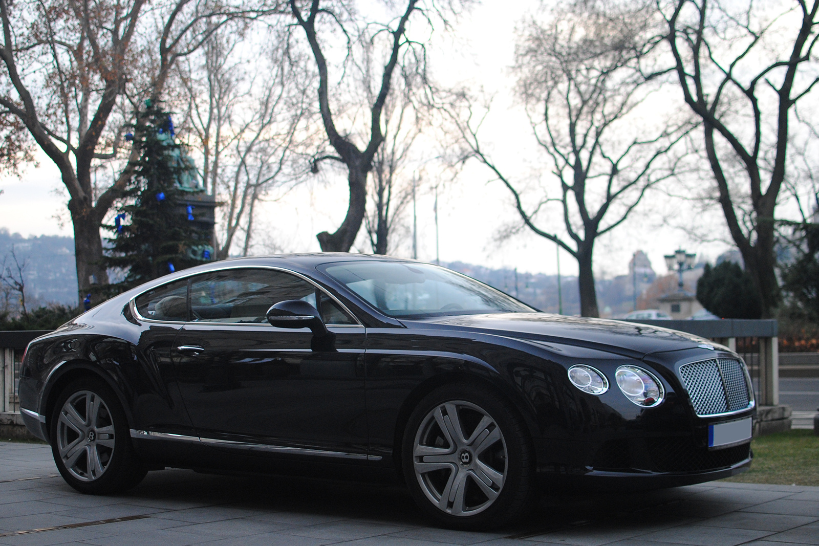 Bentley Continental GT 2012