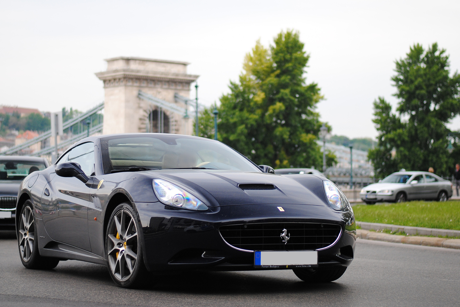 Ferrari California