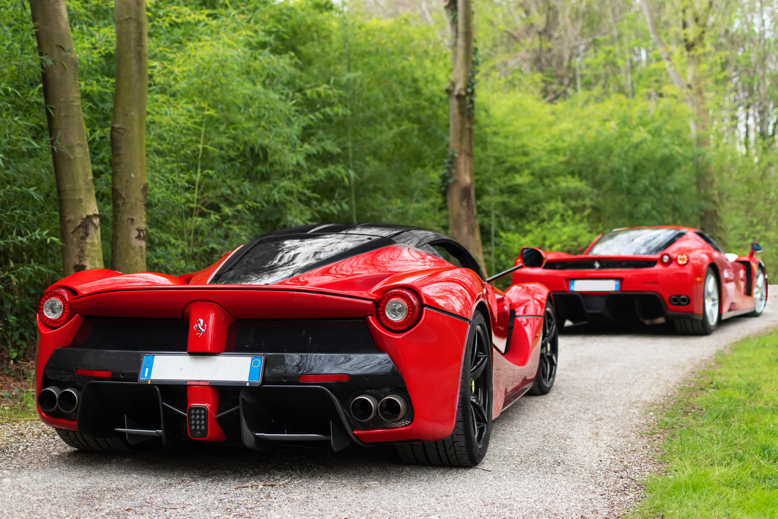 Ferrari LaFerrari - Ferrari Enzo Ferrari